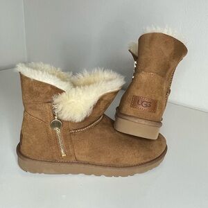 UGG® Bailey Side Zip Mini Boots